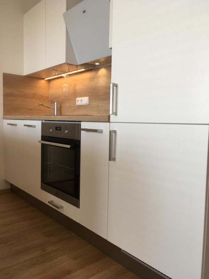 A Nice Place To Stay Apartments Praha Bagian luar foto