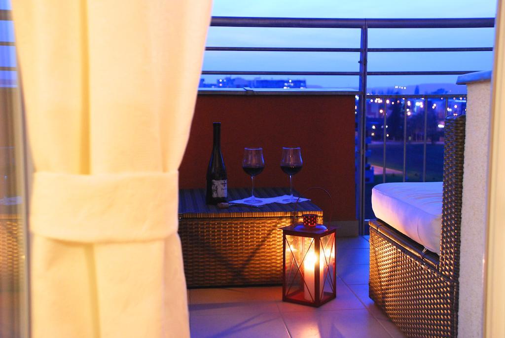 A Nice Place To Stay Apartments Praha Ruang foto